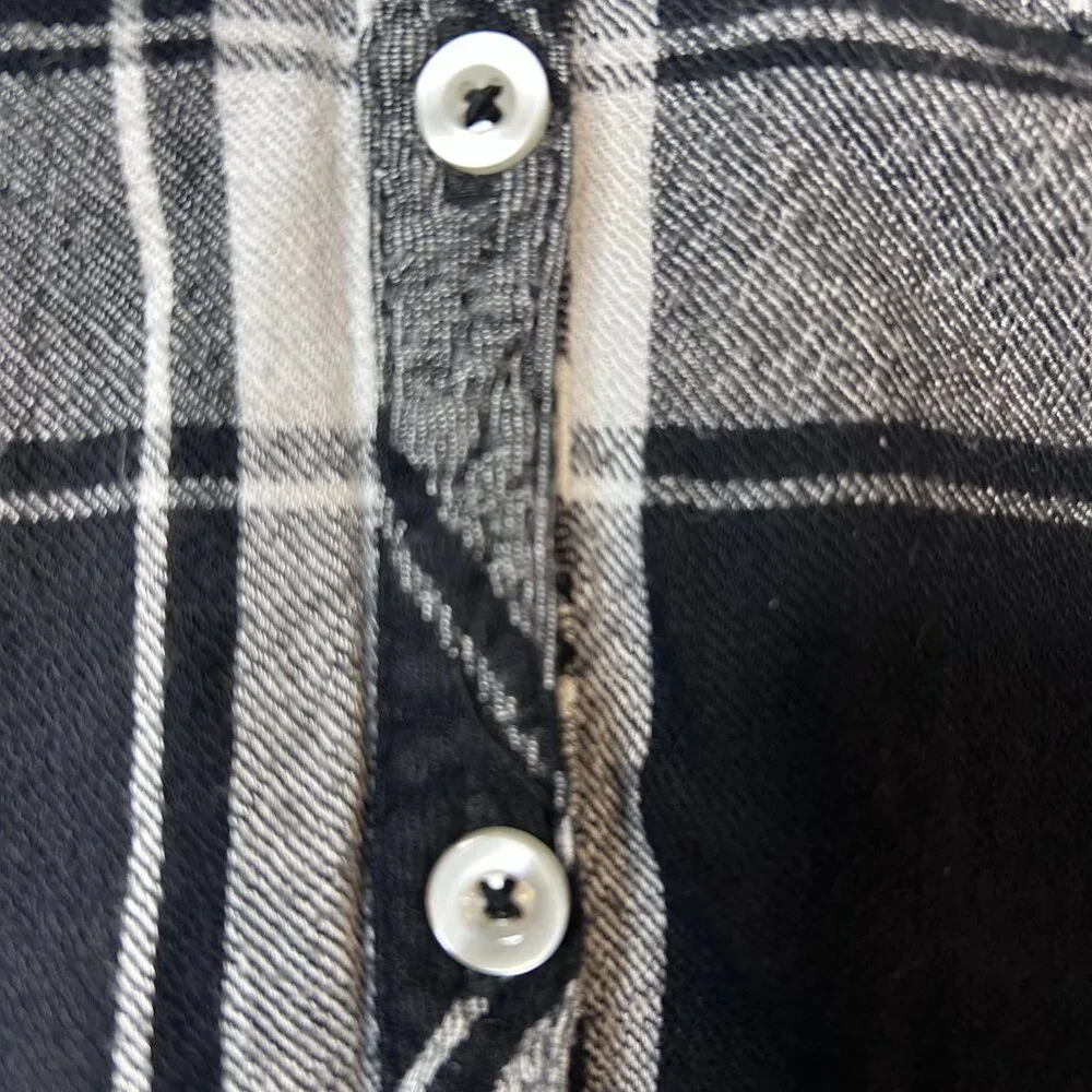 Justice Girls‎ Plaid Button Down Shirt Black White Flannel Long Sleeve Size 18